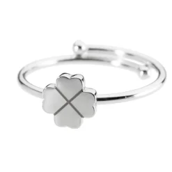 Sale Anello con quadrifoglio Anelli
