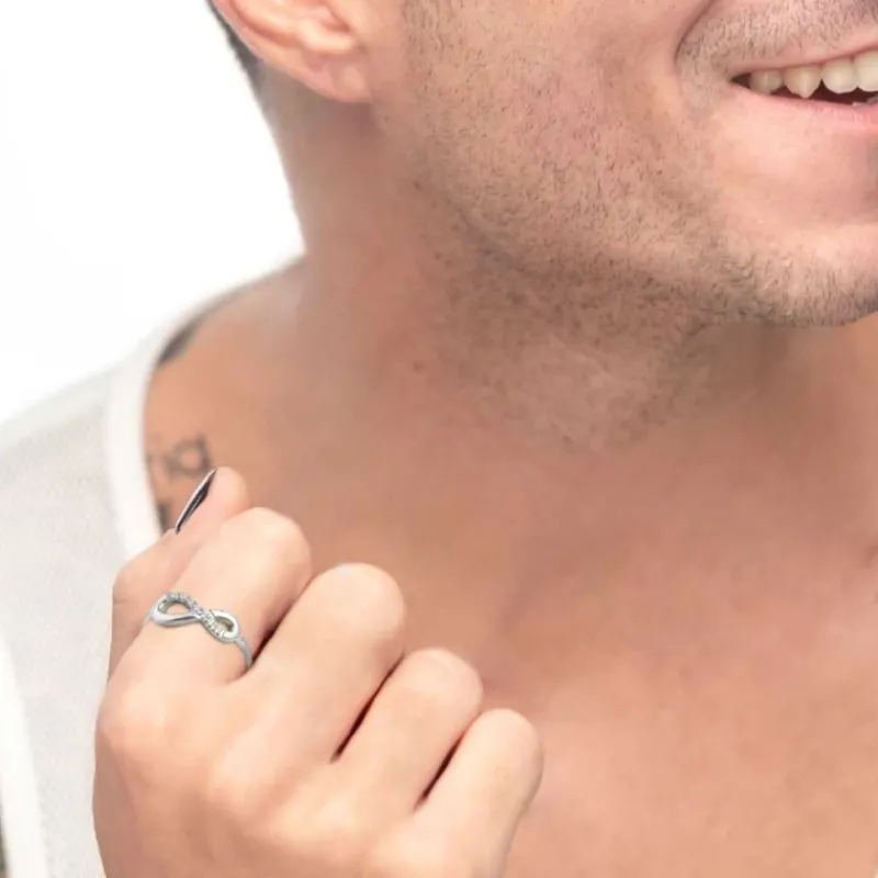 Online Anello infinito con zirconi bianchi Anelli