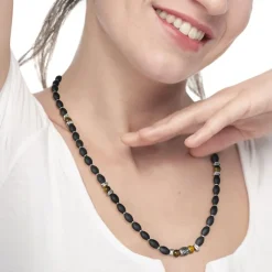 Hot Collana con onice nera ovale e sfere occhio di tigre Collane