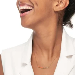 Online Collana con zirconi e smalto Collane